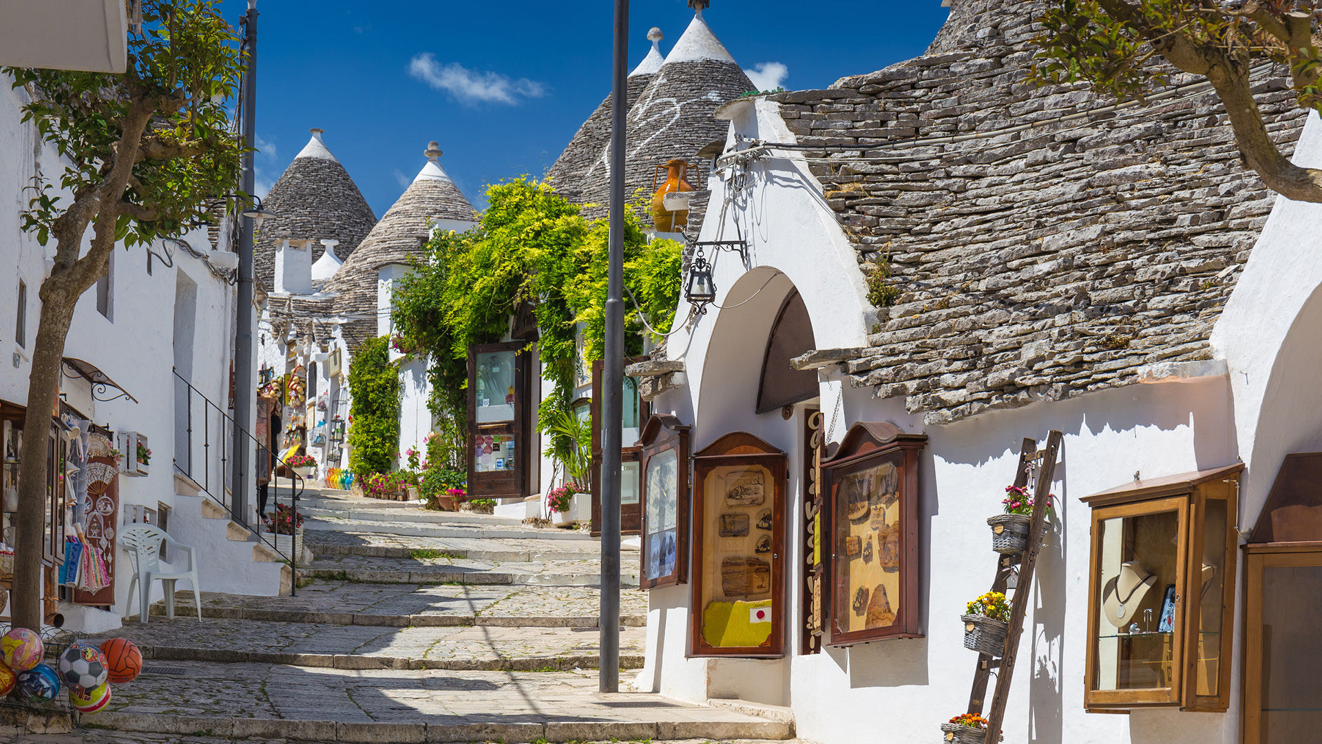 Alberobello - A Perfect Photo Op — Tuljak! Travel Blog