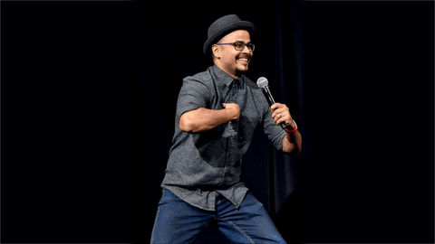 This Is The Reason Stand Up Comedian Sorabh Pant Walks Around In Every New City He Visits