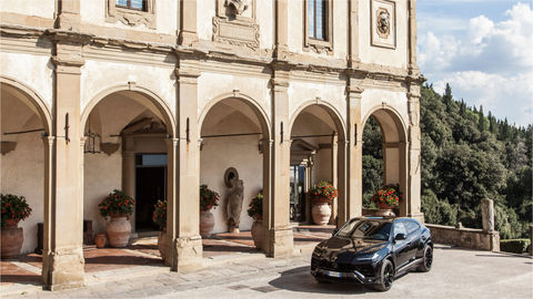 We Took The New Lamborghini Urus on a Road Trip in Italy