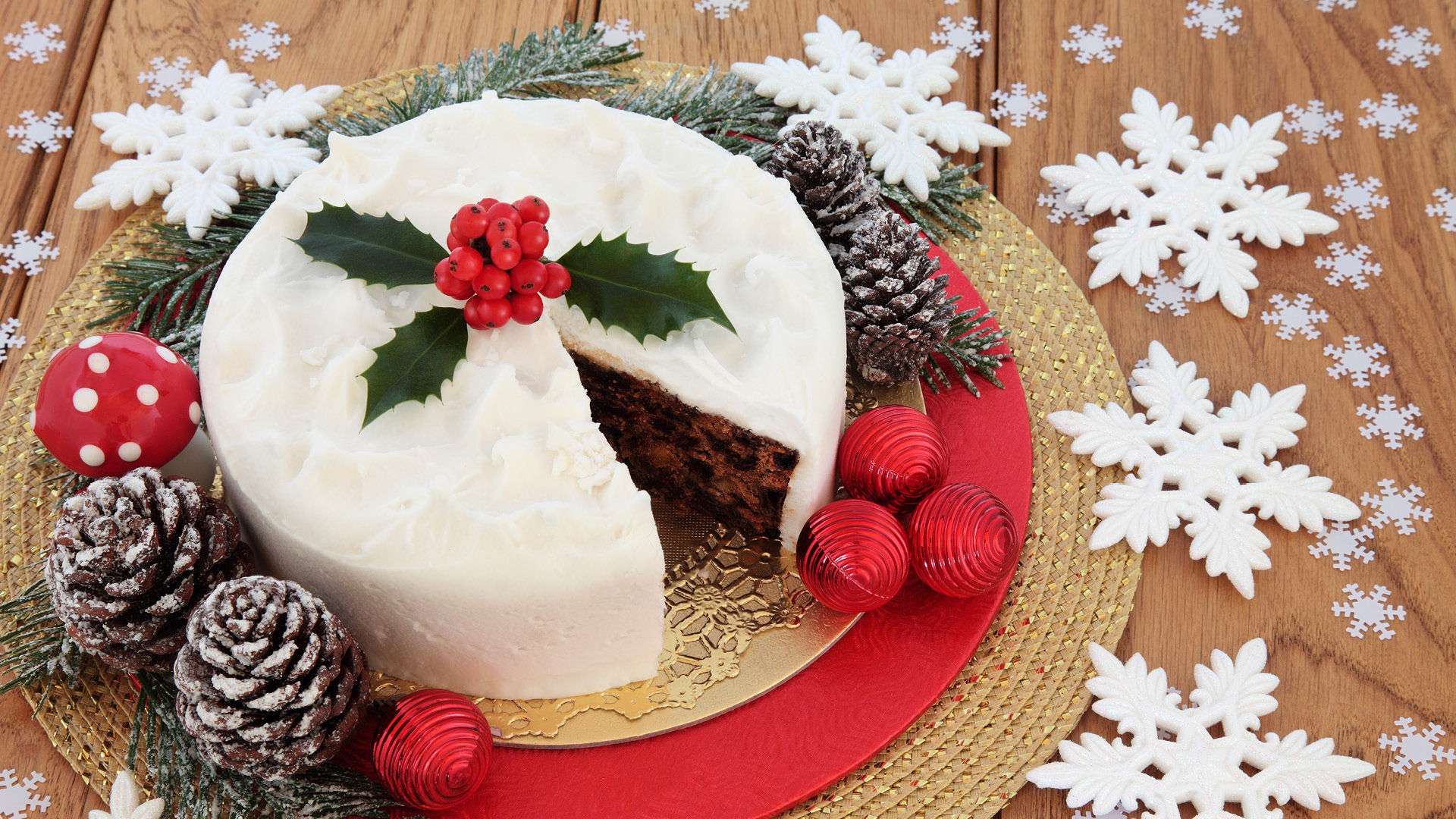 Our 75+ Best Christmas Cake Recipes | MyRecipes