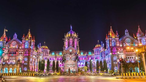 Locals In Mumbai Take Note: Explore Your City The Way A Tourist Would