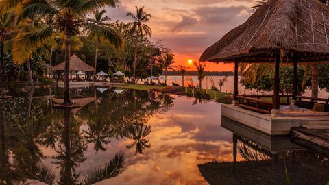 Why The Oberoi Beach Resort, Lombok Should Be On Your Bucketlist RN!