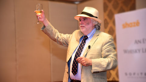 We Decoded The Tasting Method Of Legendary Whisky Critic Jim Murray