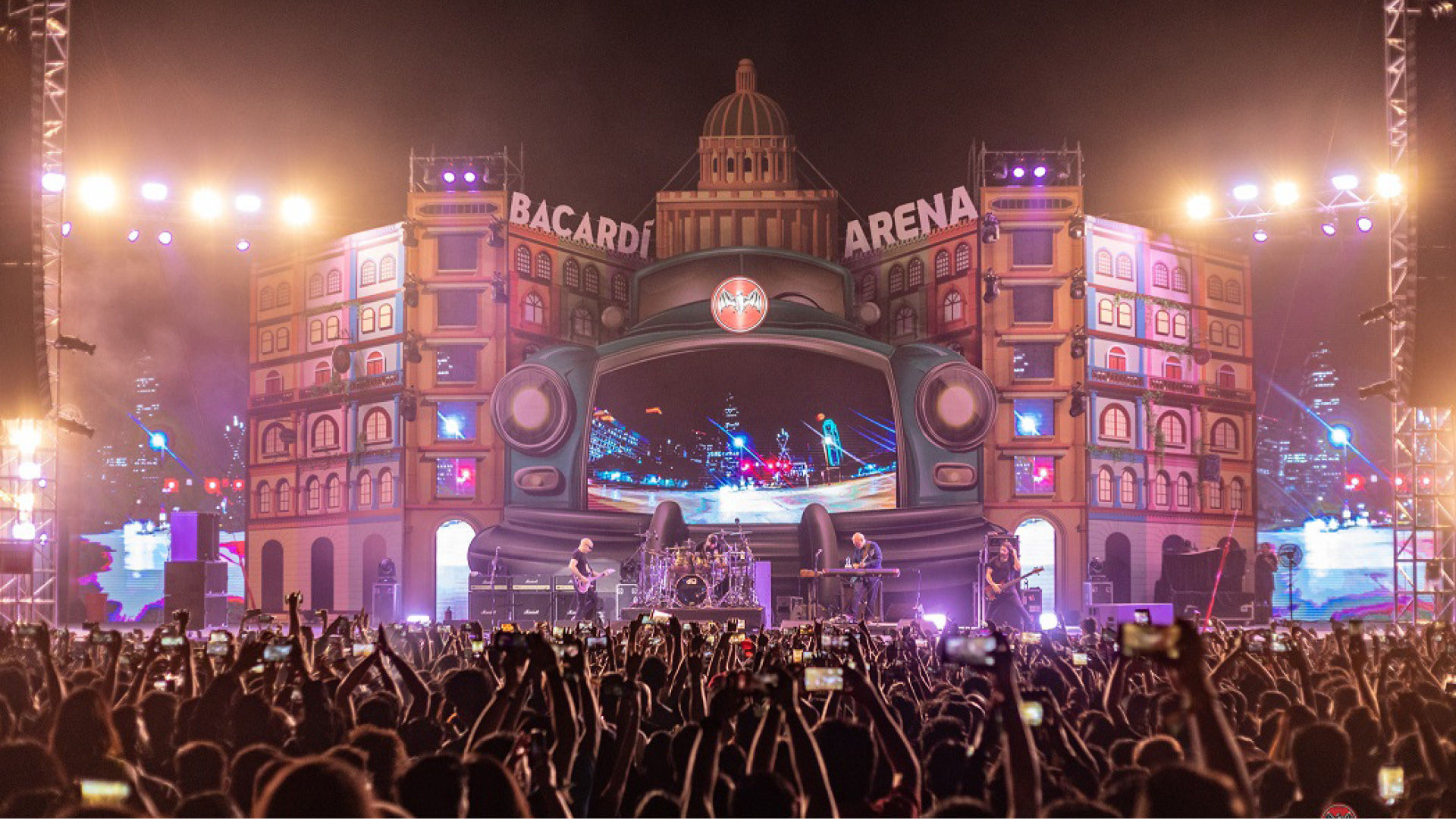 10 Reasons Why You Should Attend The 10th Edition Of NH7 Weekender