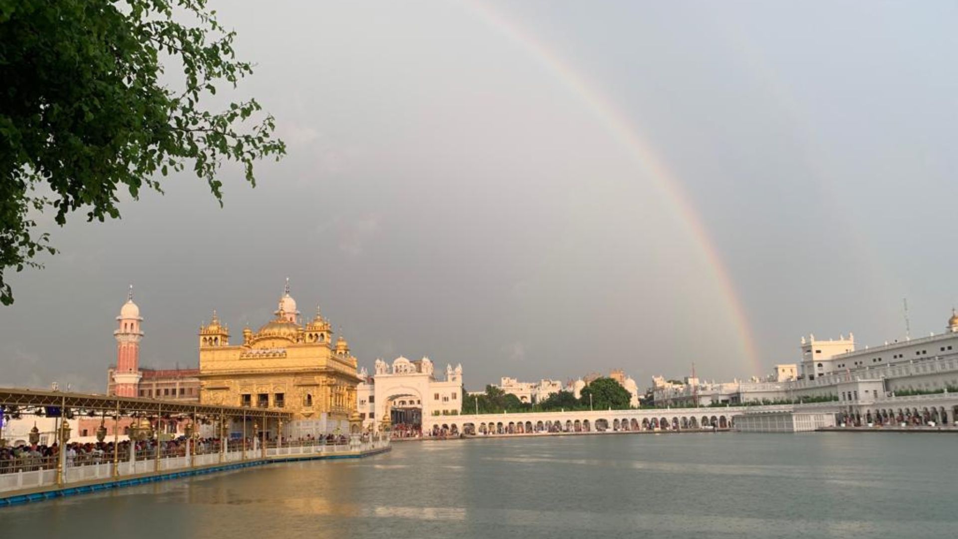 We Can Bet You Haven't Seen These Images Of Golden Temple Before!