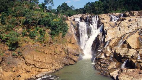 Nature & History Reside In This Part Of Eastern India. Can You Guess The Destination?