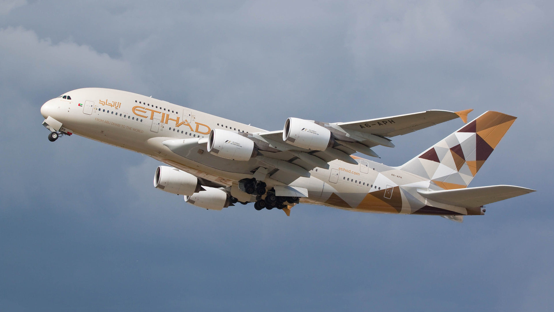 Etihad Airways Introduces Contacless Screening Of Passengers