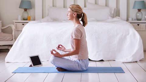 Download These Meditation Apps Today To Beat COVID-19 Stress