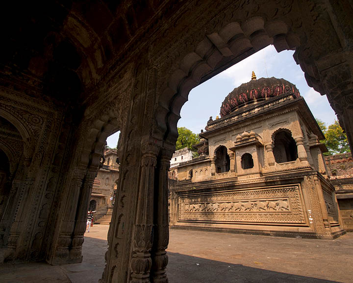 Not Just For Forts And Temples, Visit Maheshwar For Its Local Weaves