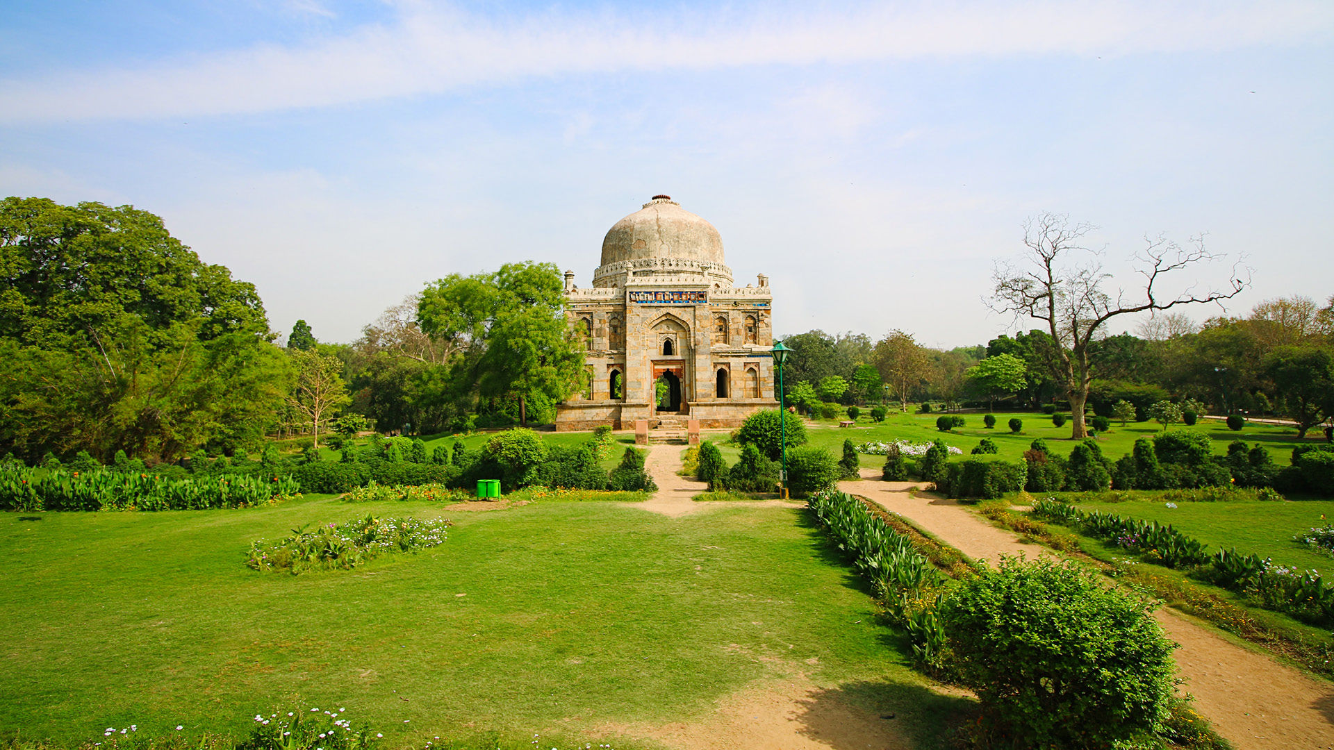 You Can Now Go For A Walk To Delhi's Lodhi Garden & Other Parks
