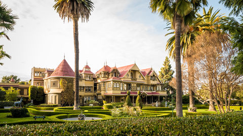 Take A Virtual Tour Of The Winchester Mystery House To Beat Lockdown Blues