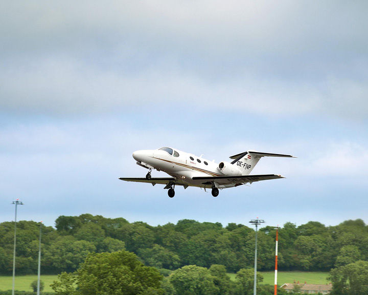 Private Jets Charter Flights