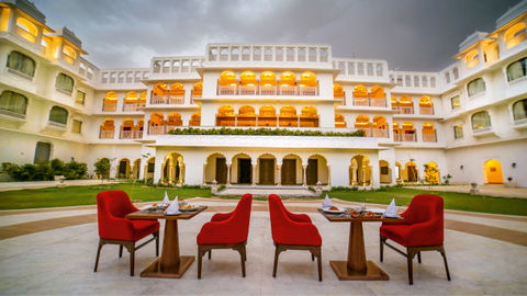 Zone Palace By The Park Jaipur -- We Arrived At This Property On A Winter Morning & This Is What We Discovered!