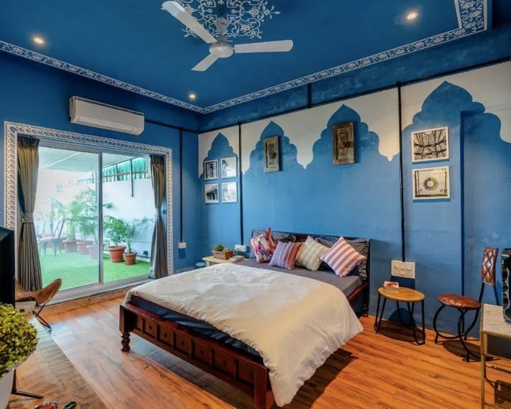 Airbnb