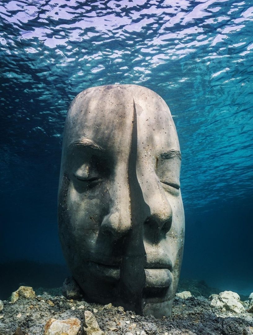 Underwater museum in Cannes
