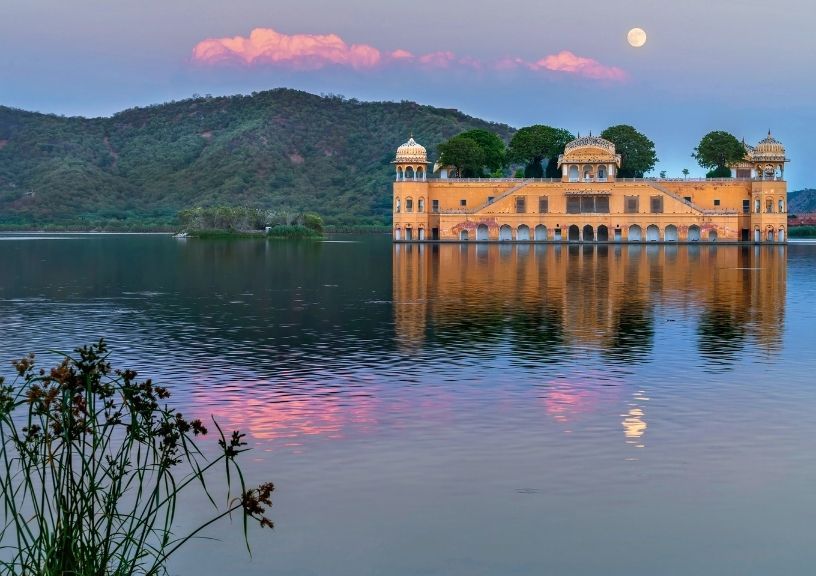 Guide To Exploring Jaipur