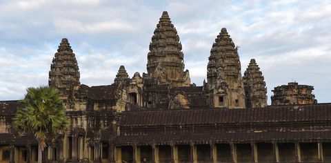 Cambodia’s Angkor Temple Complex Closes For 2 Weeks To Curb The Spread Of COVID-19