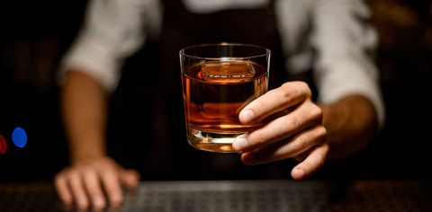How To Drink Whisky The Right Way, According To An Expert