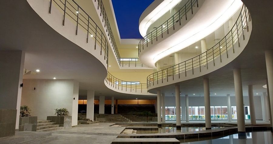 Check Out These Top 10 Most Beautiful College Campuses In India!