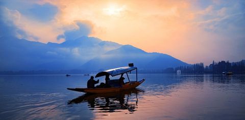 Planning A Trip To Kashmir? IRCTC Has Something Exciting In Store For You!