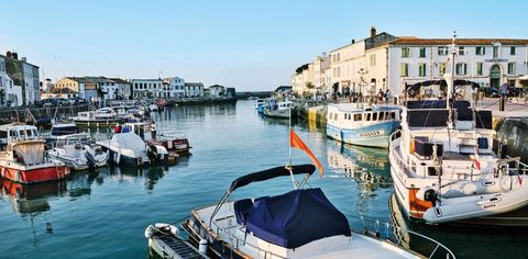 Exploring Île de Ré, An Out-Of-The-Way Island In Northwestern France