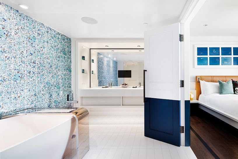 Luxury Hotel