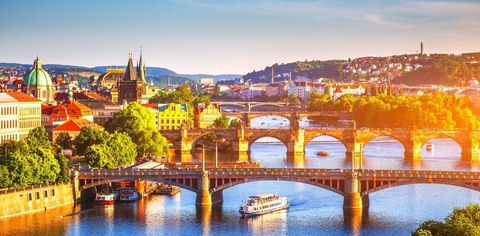 I Travelled To Prague During The COVID-19 Pandemic — Here's What It Was Really Like