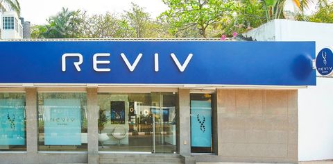 Tips On Combatting Travel-Induced Stress By The Brains At REVIV India