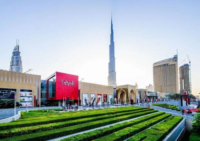 Best Shopping Destination - The Dubai Mall, Dubai