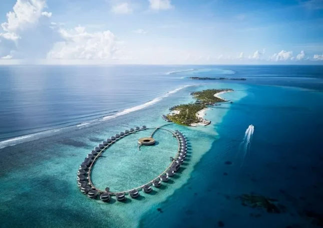 Best New Hotel The Ritz-Carlton Maldives, Fari Islands