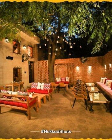 Nukkad Café & Bar