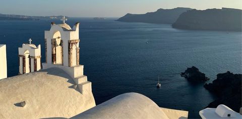 The Best Time To Visit Greece For Good Weather, Fewer Crowds And Affordable Prices
