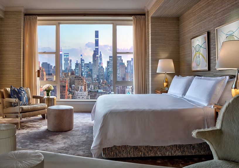 Luxury hotel suite