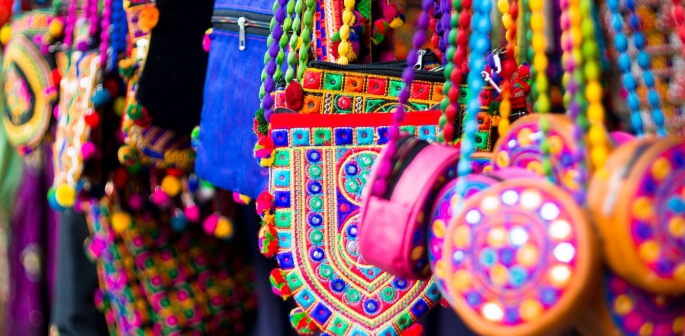 Our Guide To Shopping Destinations In Ahmedabad For Some Traditional, Quirky Buys