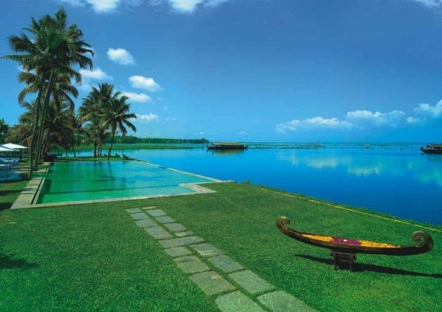 Kumarakom Lake Resort, Kerala