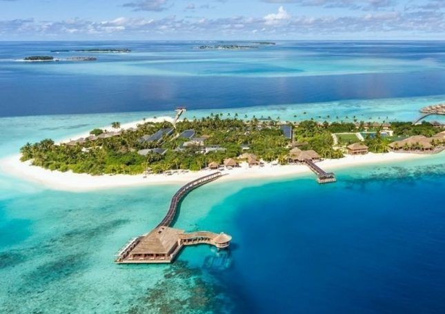 Hurawalhi Island Resort, The Maldives