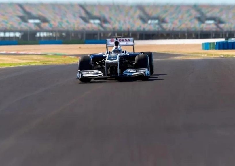 LRS Formula 1