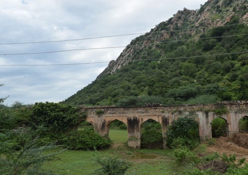 Aqueduct in Alwar