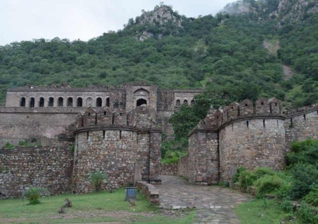 15 Haunted Places In India That Will Send Shivers Down Your Spine