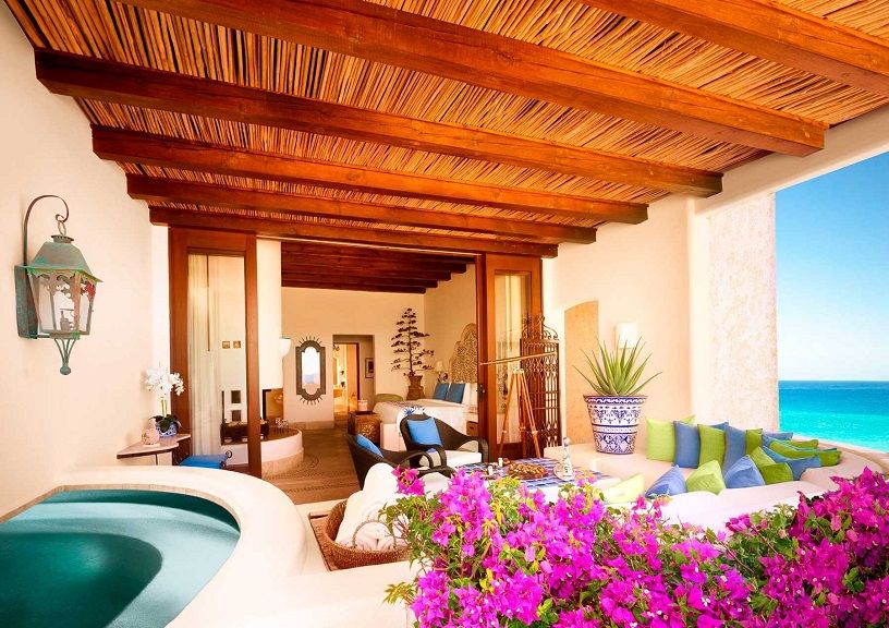 Hotels with private hot tubs