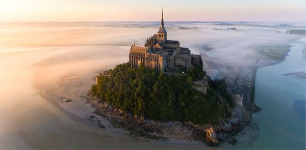 12 Stunning French Castles That Look Like They Belong In A Fairy Tale