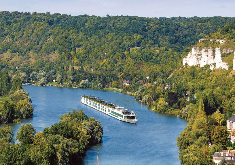 Luxury Cruise Lines