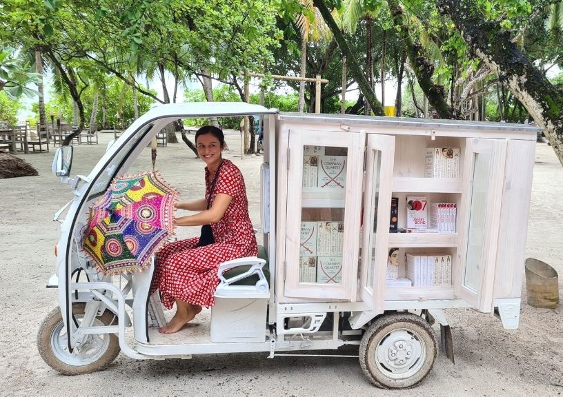 A book tuk-tuk