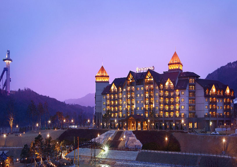 best ski resorts in Asia