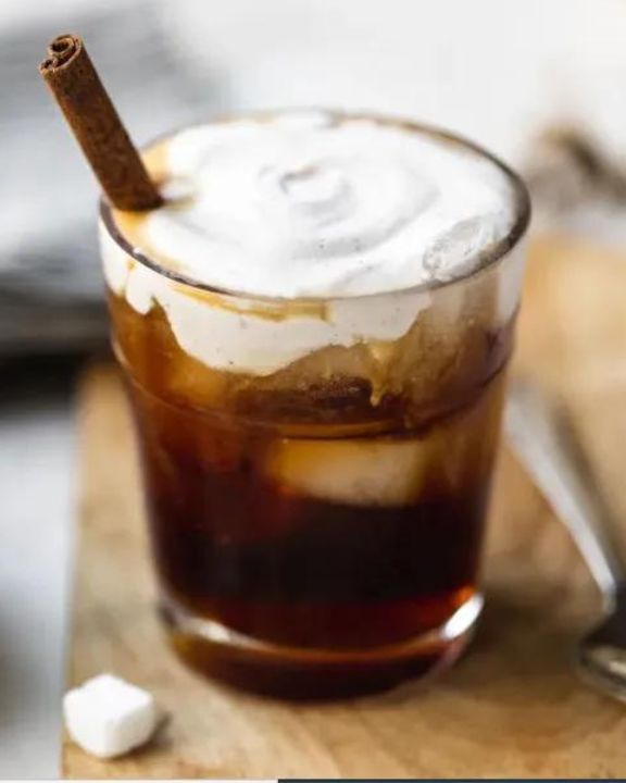 Cinnamon vanilla coconut cream cold brew