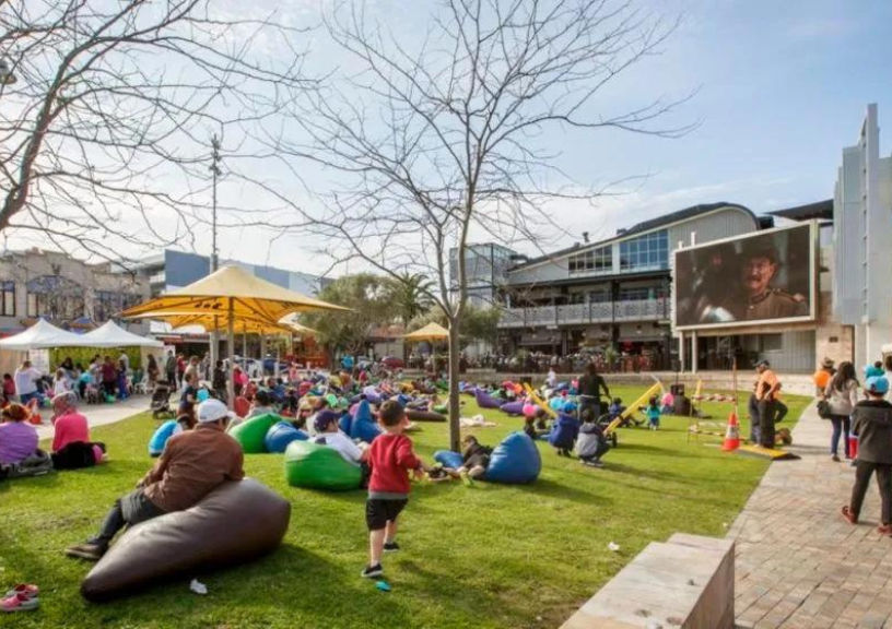 Where To Eat And Stay At Northbridge, Perth