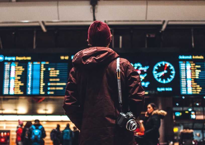 Book cheap flights: Student and age concessions