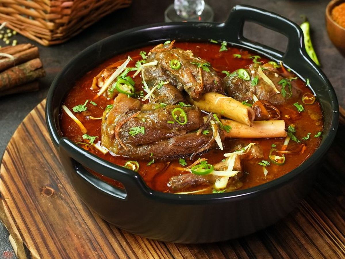 Celebrate Eid With The Best Nihari In Delhi At These Spots
