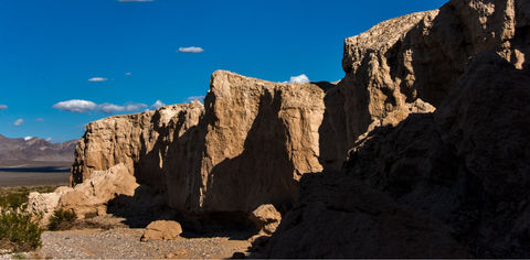 5 Best Natural Sites Near Las Vegas — From Otherworldly Landscapes To A Century-Old Ghost Town