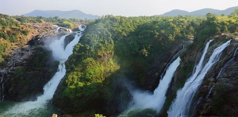 These Waterfalls Near Chennai Promise Absolute Bliss 